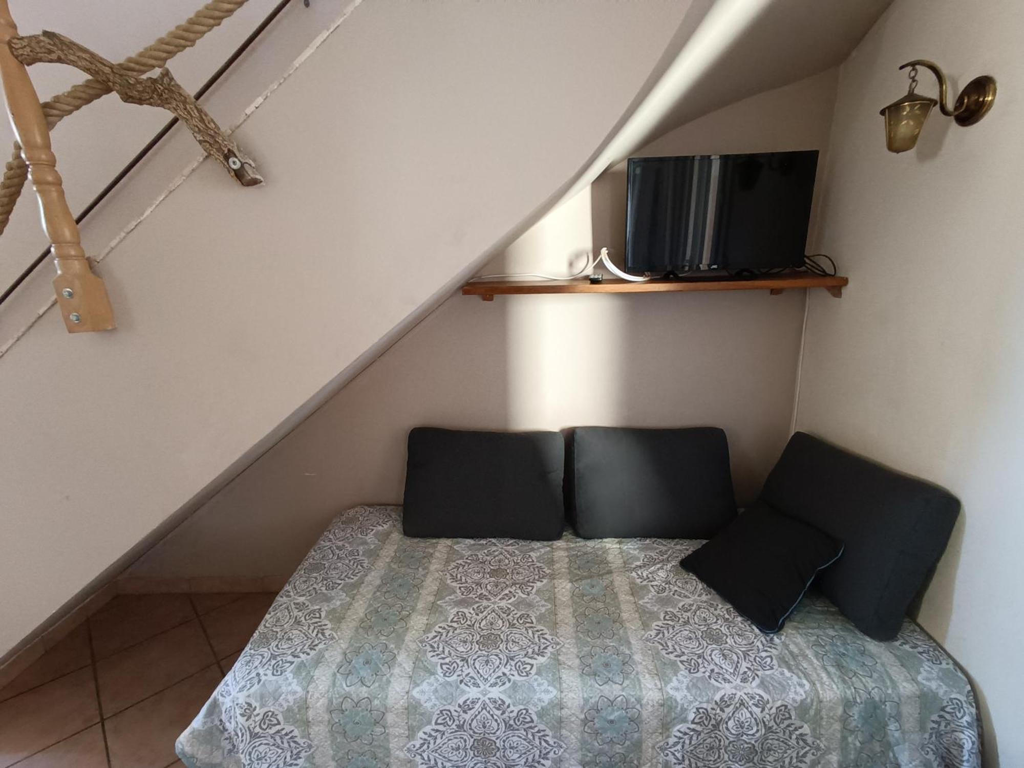 Apartment Appart Au Calme, Climatise, Avec Parking, 2 Pas Des Plages, Le Port *